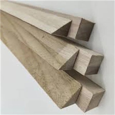 Triangle de fusta massissa